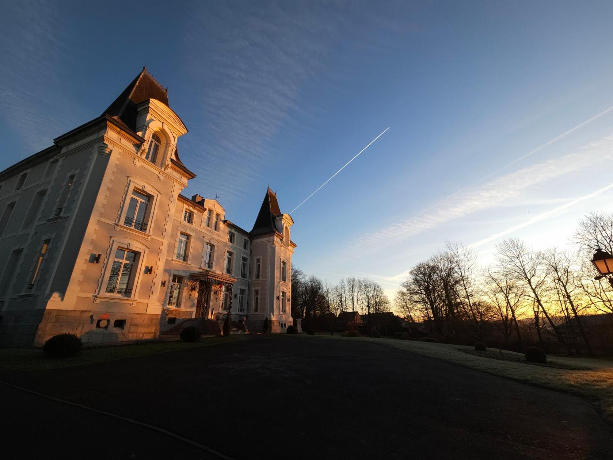 Hotel Chateau De La Marliere Fourmies Exterior foto